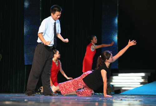 演出花絮-512救灾/小邹小心